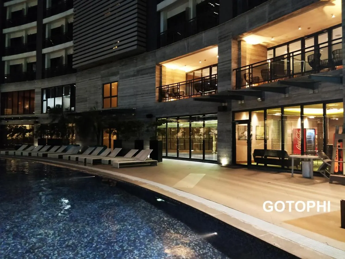 The Knightsbridge Residences Makati City 2*,  Philippines