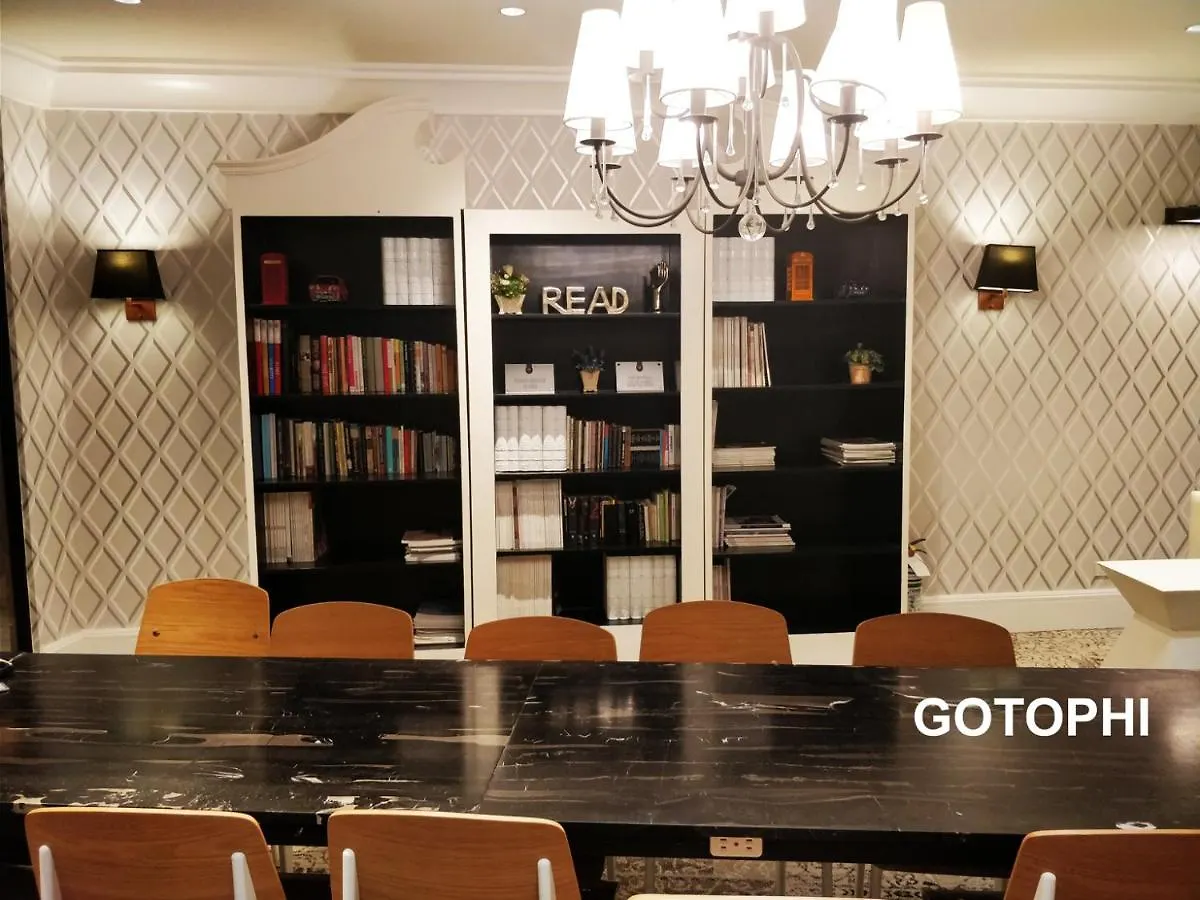 The Knightsbridge Residences Makati City Appart hôtel