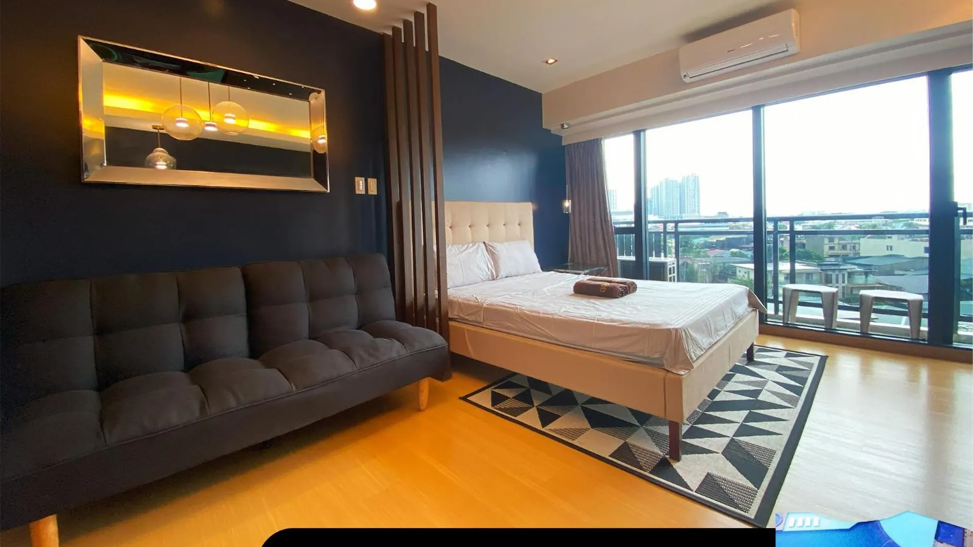 The Knightsbridge Residences Makati City 2*,  Philippines